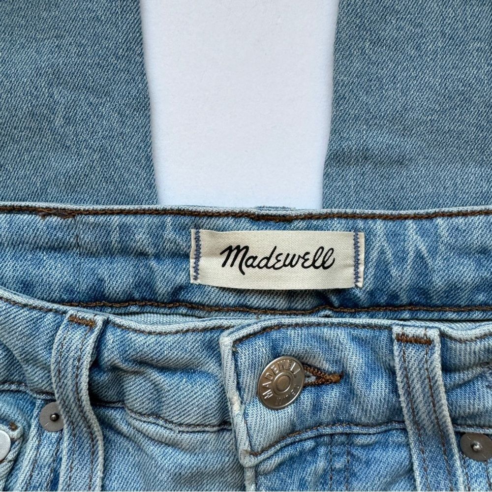 Madewell The Curvy Perfect Vintage Jean in Danby Wash: Ripped Edition Size 25P - Picture 3 of 10